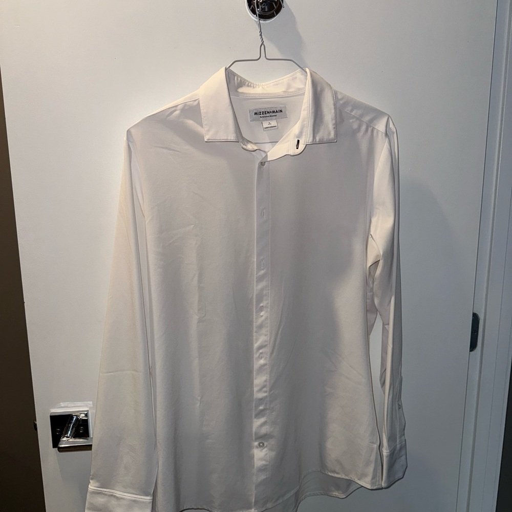 Mizzen+Main Cream Dress Shirt